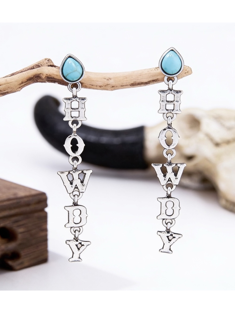 ‘Howdy’ letter dangle country western drop earrings turquoise + silver, new!